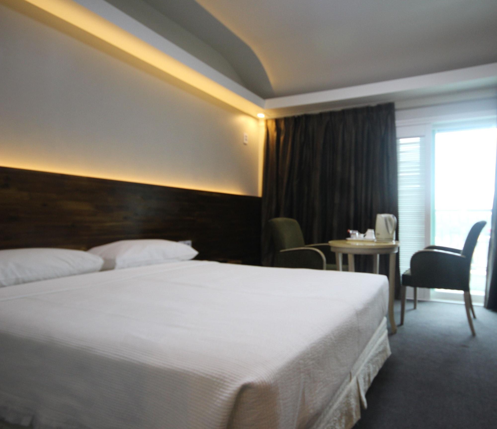 Hotel Ocean View Ilsan Ni Esterno foto
