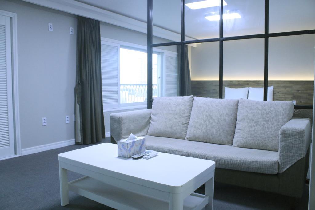 Hotel Ocean View Ilsan Ni Esterno foto