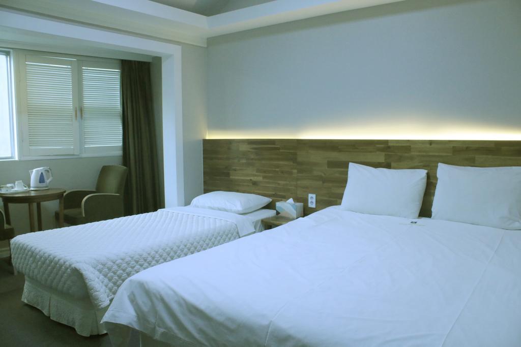 Hotel Ocean View Ilsan Ni Esterno foto